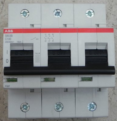 Автоматический выключатель ABB S803B-B100 тип B 100А ABB 2CCS813001R0825 фото